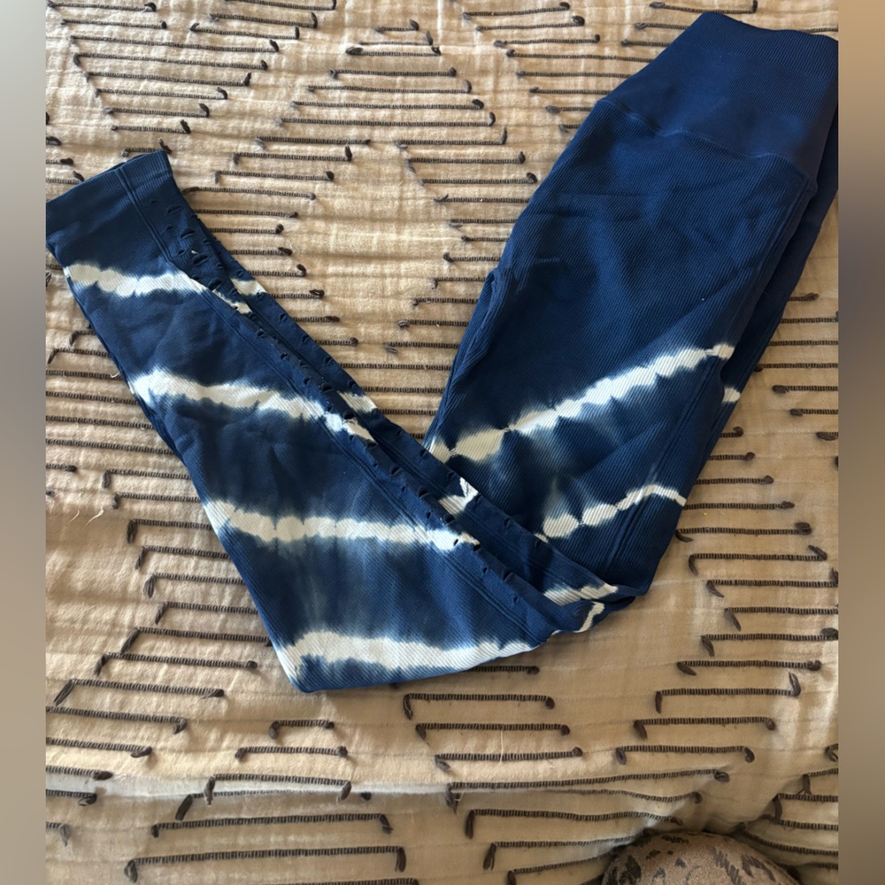 Spiritual Gangster Navy and White Leggings